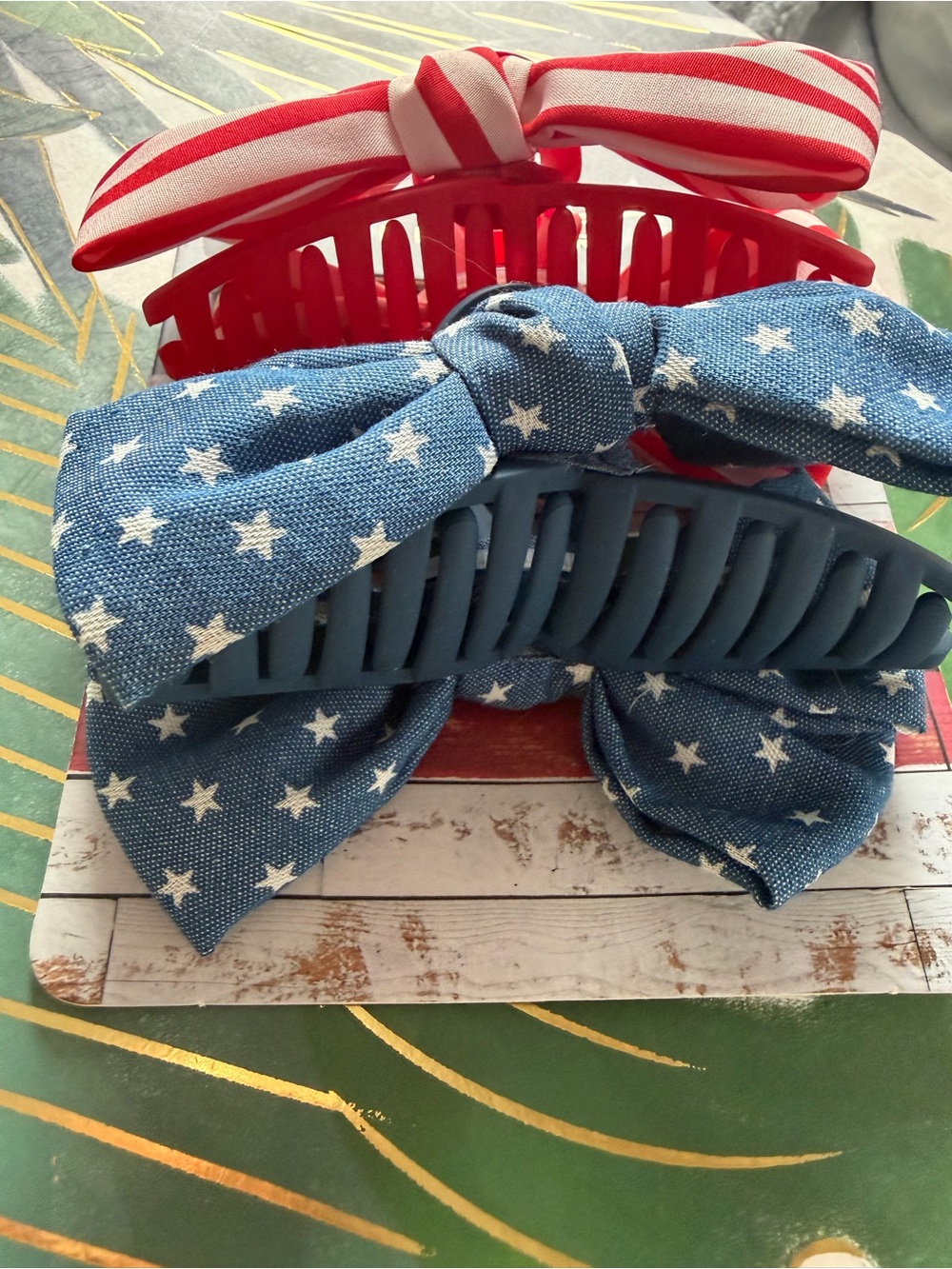 Patriotic Bow Hair Claw Clip Set Red White Blue Stars Stripes - Picture 5 of 6